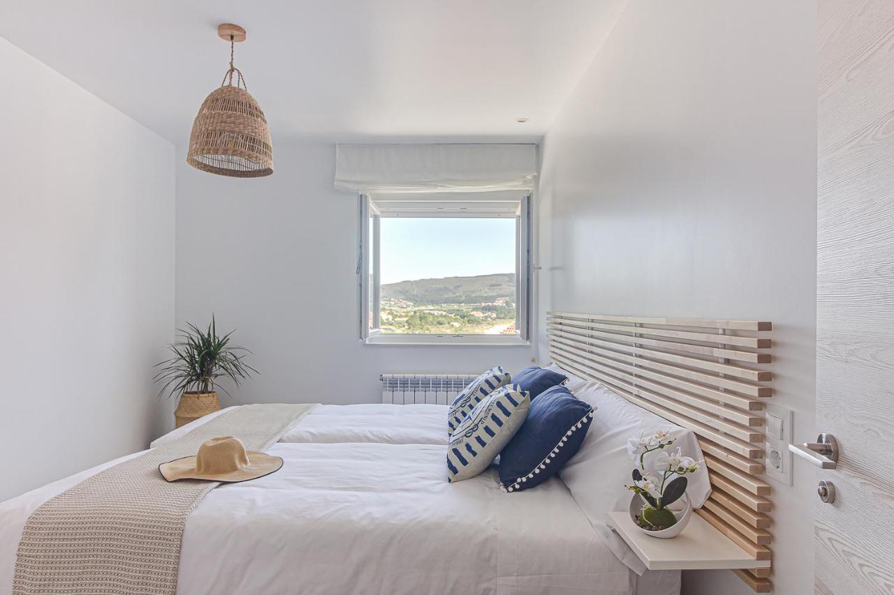 Apartamentos Playa De Finisterre Exteriör bild